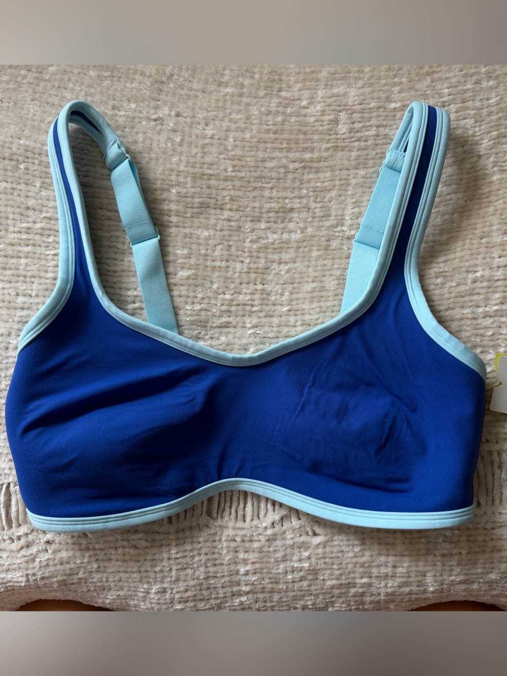 NWT all in motion Every Day Soft Cobalt Blue Sports Bra - Size Large